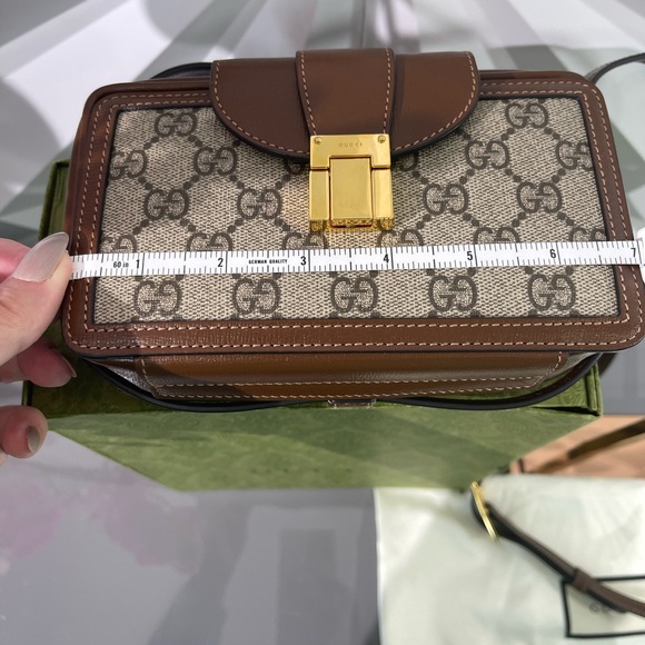 RARE AUTHENTIC GUCCI MINI TRUNK CROSSBODY- Full inclusion - Picture 16 of 16